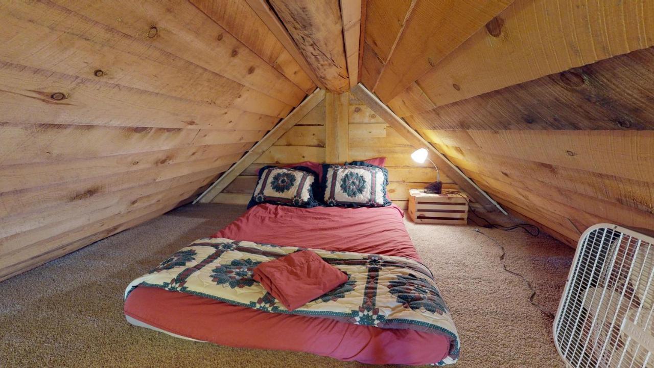 Canyon View Family Cabin, Deck, Tv Room, Games, Bbq, Campfire มอนติเชลโล ภายนอก รูปภาพ