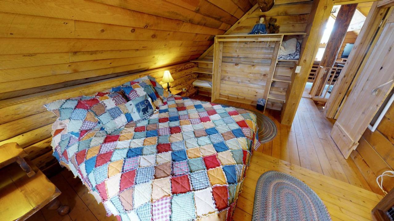 Canyon View Family Cabin, Deck, Tv Room, Games, Bbq, Campfire มอนติเชลโล ภายนอก รูปภาพ
