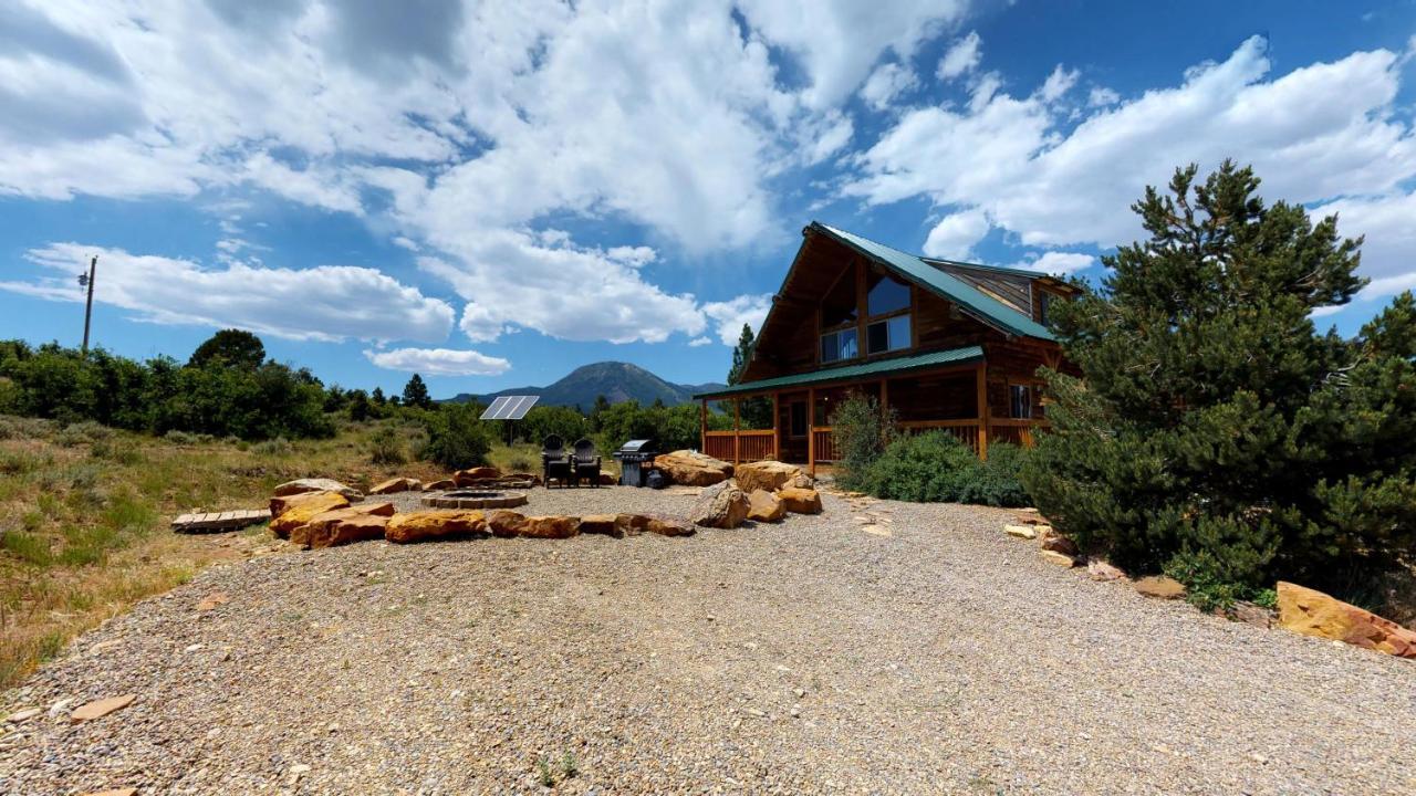 Canyon View Family Cabin, Deck, Tv Room, Games, Bbq, Campfire มอนติเชลโล ภายนอก รูปภาพ